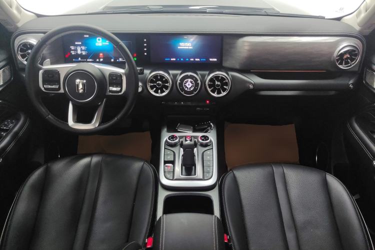 Used Tank 300 2023 City Edition 2.0T—Stylish as Ever
