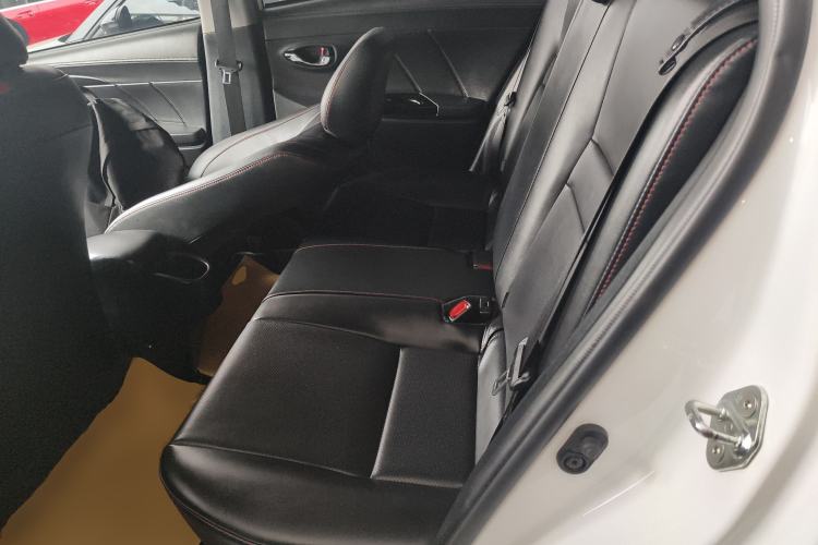 TDK.VehicleDetails.img