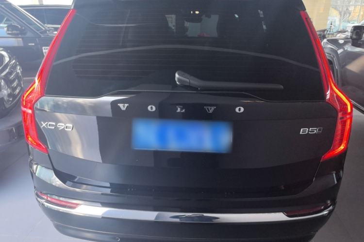 Used Volvo XC90 2024 B5 SmartDrive Luxury Edition 5 Seats