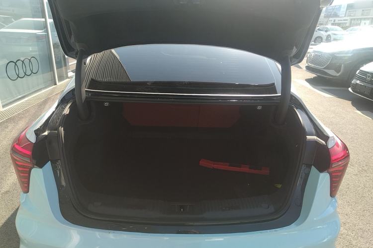 Used Hongqi H5 2024 2.0T Automatic Smart Connect Flagship Edition
