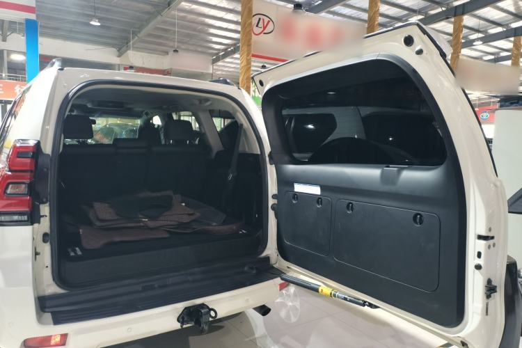 Used Toyota Prado 2018 3.5L Automatic TX-L NAVI with Rear-Mounted Spare Tire
