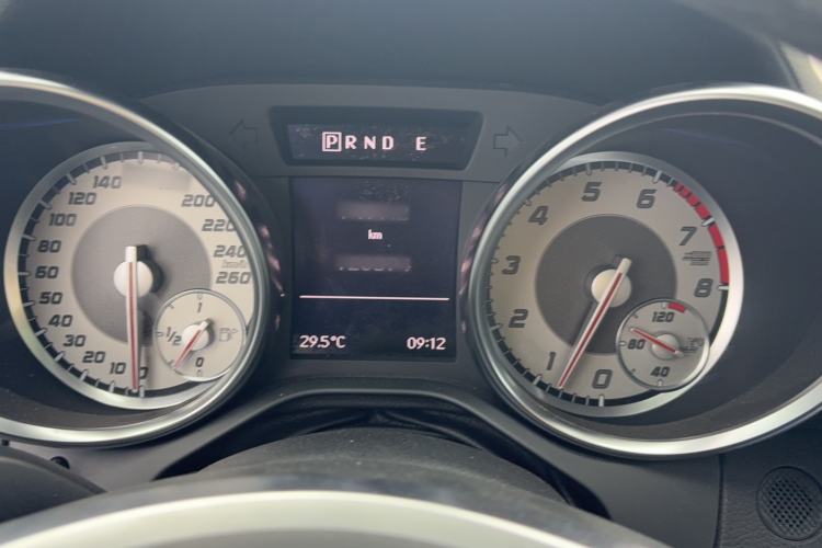 Used Mercedes-Benz SLK-Class 2011 SLK 200 Fashion Model
