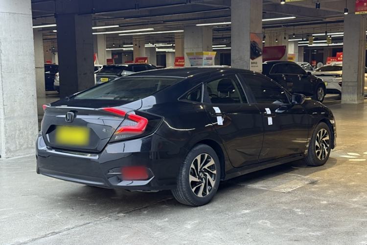 Used Honda Civic 2016 220TURBO CVT Luxury Edition
