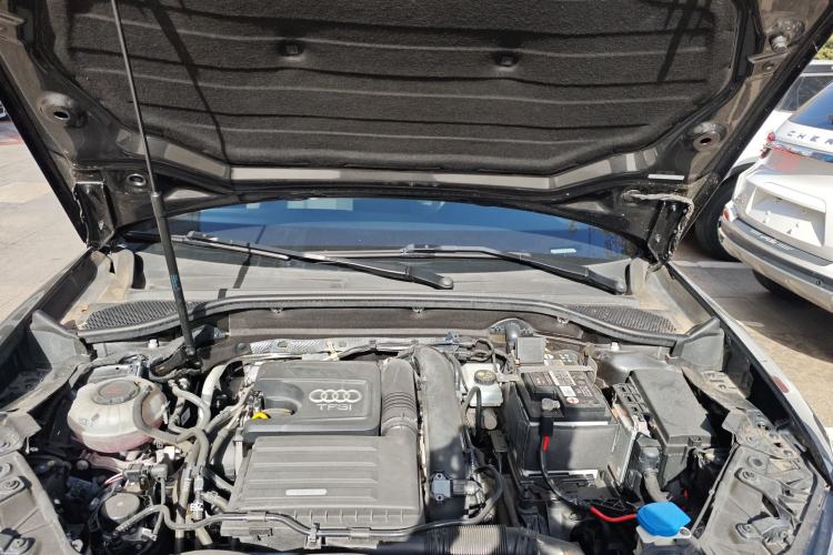 Used Audi Q2L 2021 35 TFSI Progressive Dynamic Edition
