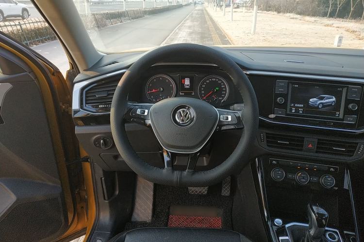 Used Volkswagen Tayron 2019 330TSI Two-Wheel-Drive Luxury Version China V Emission Standard