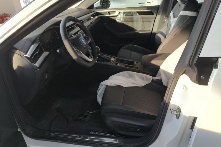 Used Volkswagen FAW-Volkswagen CC 2026 Model, 30 Million Units—Selected, 330TSI, Glamorous
