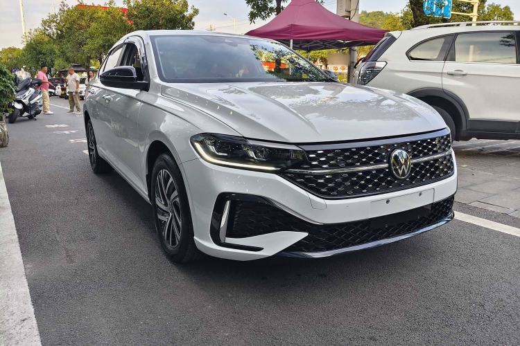 Used Volkswagen Lavida 2024 300TSI DSG Starry Sky Deluxe Edition
