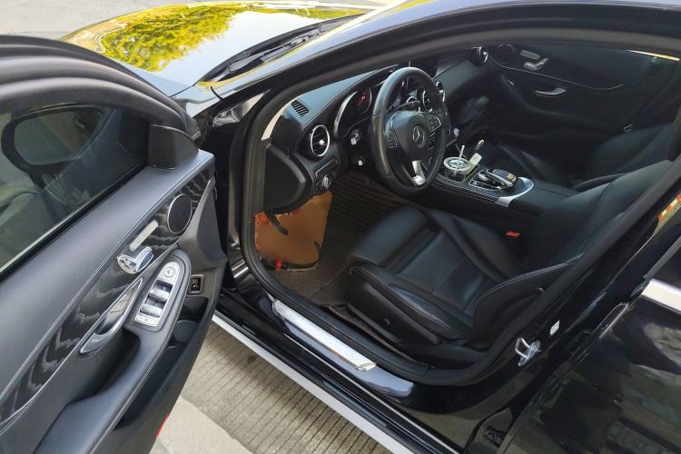 Used Mercedes-Benz C-Class 2017 Facelift C 200 L Sport Edition