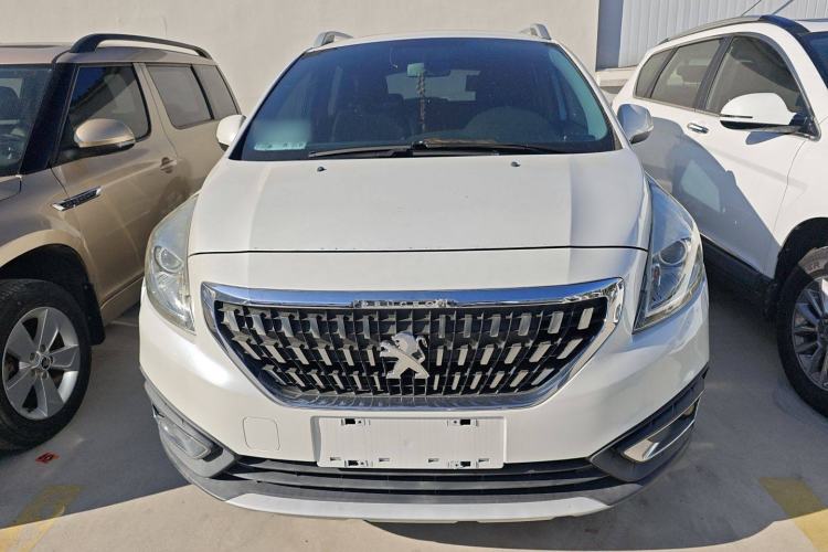 Used Peugeot 3008 2016 2.0L Automatic Standard Edition
