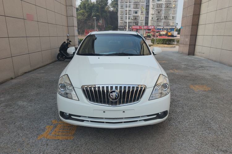 Used Buick Excelle 2013 1.5L Manual Classic Model
