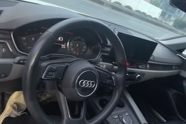 Used Audi A4L 2019 40 TFSI Ambition China VI