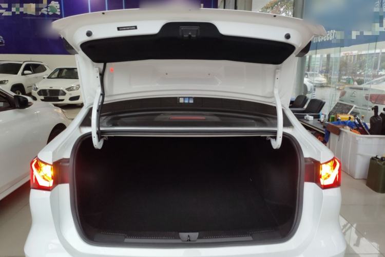 Used Roewe i5 2023 1.5L CVT Luxury Edition
