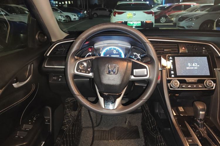 Used Honda Civic 2016 220TURBO CVT Luxury Edition