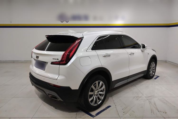 Used Cadillac XT4 2018 28T Two-Wheel Drive Leading Version
