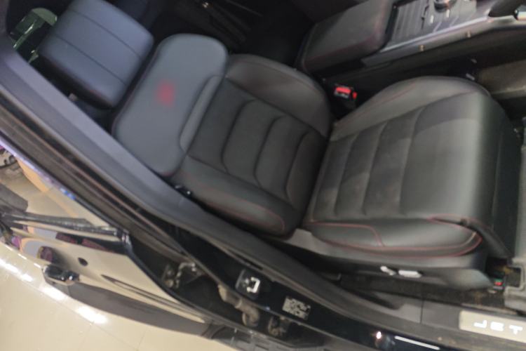 Used JETOUR Traveler 2023 2.0T All-Wheel Drive CrossPRO+