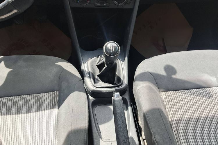 Used Volkswagen Polo 2016 1.4L Manual Fashion Model
