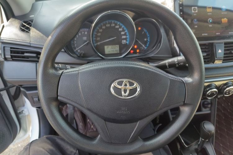 Used Toyota YARiS L 2016 Revised 1.5E CVT Charming Edition