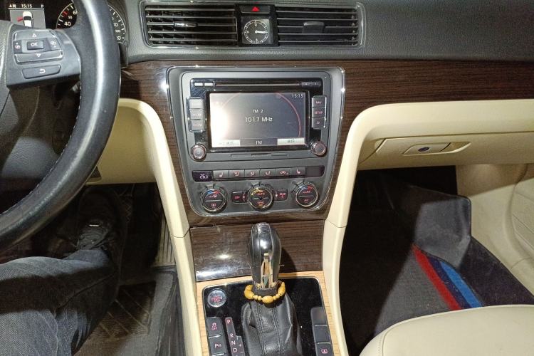 Used Volkswagen Passat 2014 1.8TSI DSG Prestige Navigation Edition