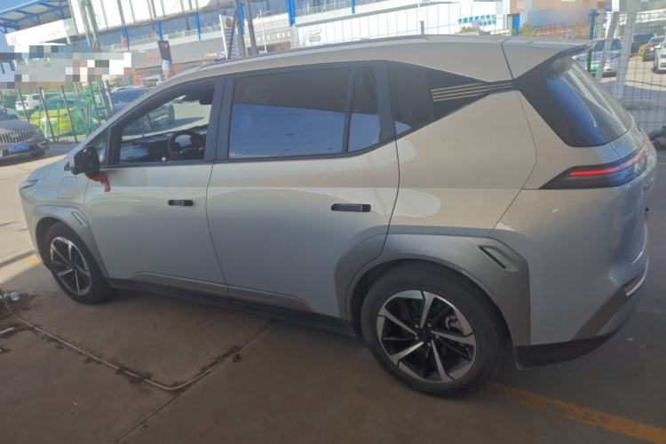 Used AION Y 2023 Younger Star Edition
