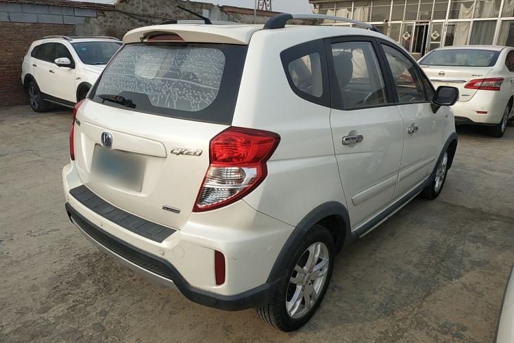 Used Changan CX20 2014 1.4L Manual Sunroof Navigation Version China V Standard