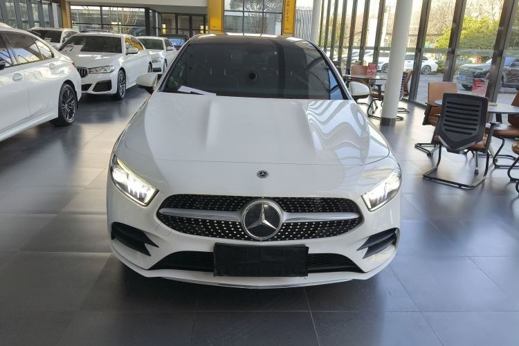 Used Mercedes-Benz A-Class 2022 Restyled A 200 L Sport Sedan Fashion Version
