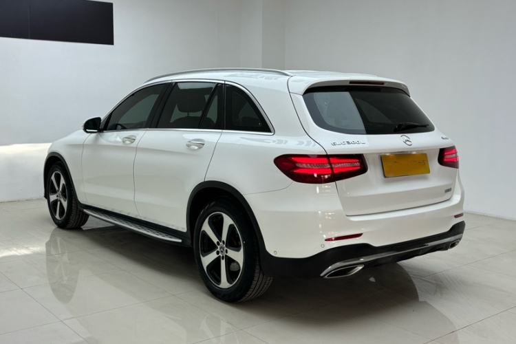 Used Mercedes-Benz GLC 2019 Facelift GLC 260 L 4MATIC Luxury Model