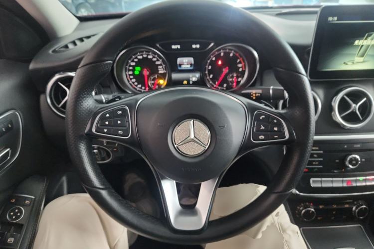 Used Mercedes-Benz GLA 2017 GLA 200 Sport Edition
