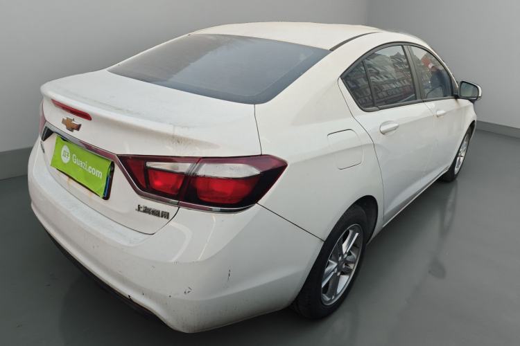 Used Chevrolet Cruze 2015 1.5L Manual Fashion Edition
