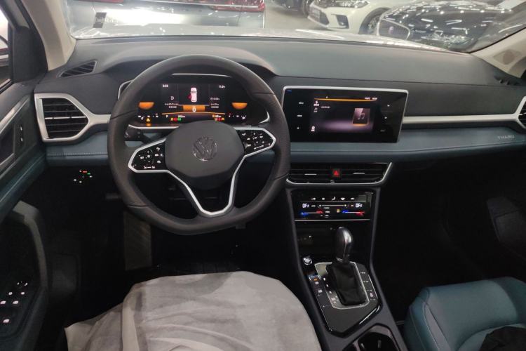 Used Volkswagen Tharu 2023 300TSI Two-Wheel-Drive Moonlight Edition
