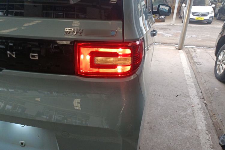 Used Wuling Hongguang MINIEV 2020 Easy Version Lithium-Ion Battery
