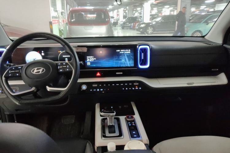 Used Hyundai ix35 2023 Musso 2.0L Flagship Edition TOP
