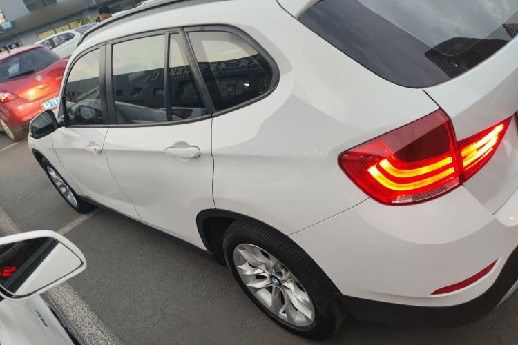 Used BMW X1 2014 sDrive18i Leading Model