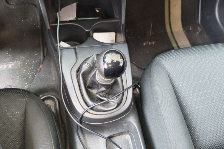 Used Honda Fit 2014 1.5L LX Manual Comfort Model
