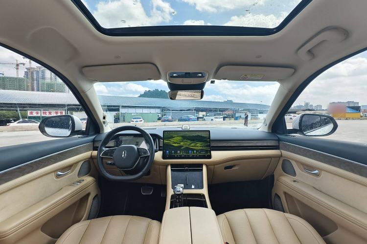 TDK.VehicleDetails.img