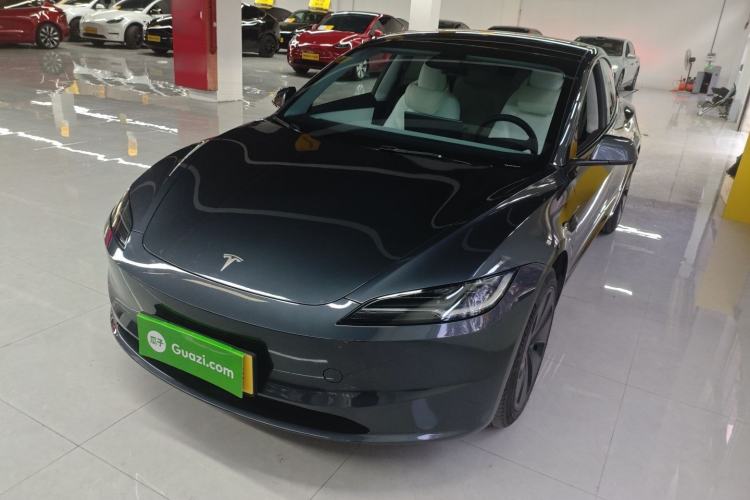 Used Tesla Model 3 2023 Rear-Wheel-Drive Version
