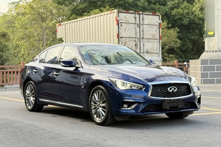 Used Infiniti Q50L 2018 2.0T Enjoyment Version China VI Standard