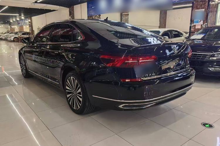 Used Volkswagen Passat 2019 380TSI Luxury Edition China VI Standard

