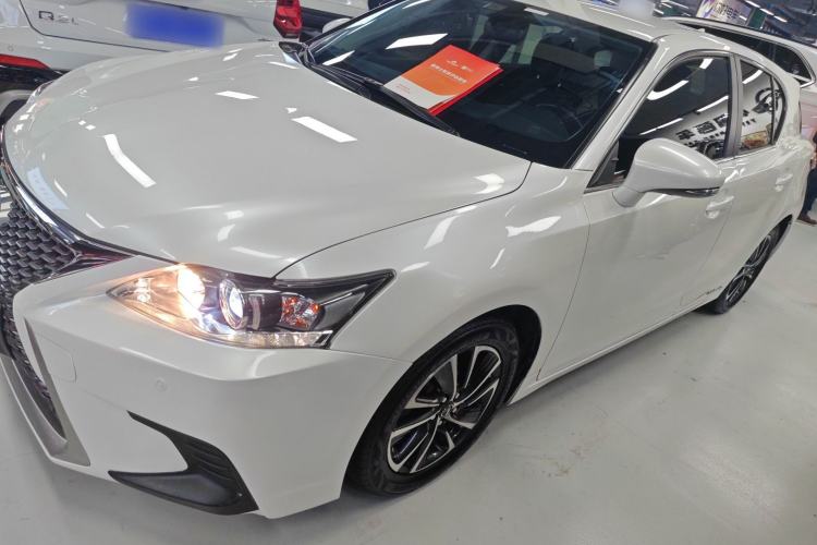 Used Lexus CT 2017 CT200h Elite Edition Solid Color China V Standard
