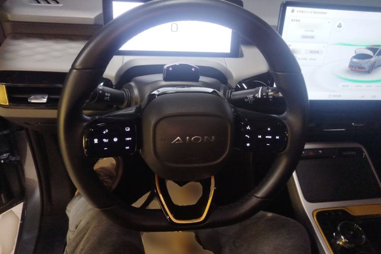 Used AION Y 2022 70 Tech Edition Lithium Iron Phosphate
