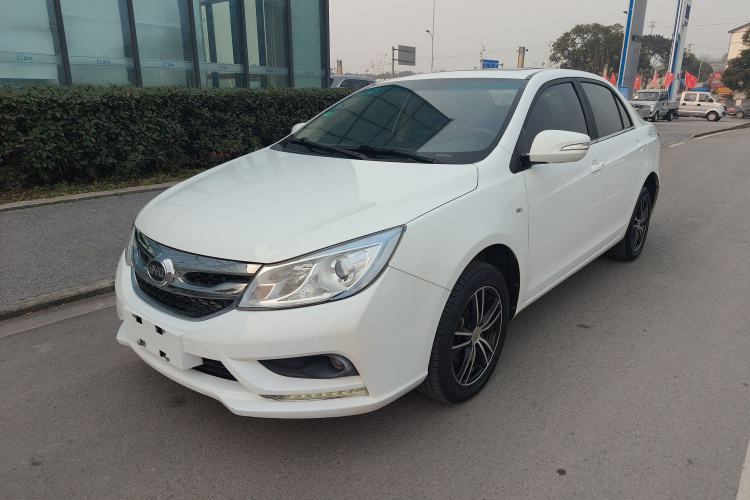 Used BYD Surui 2015 Revised Version 1.5L Manual Luxury Edition