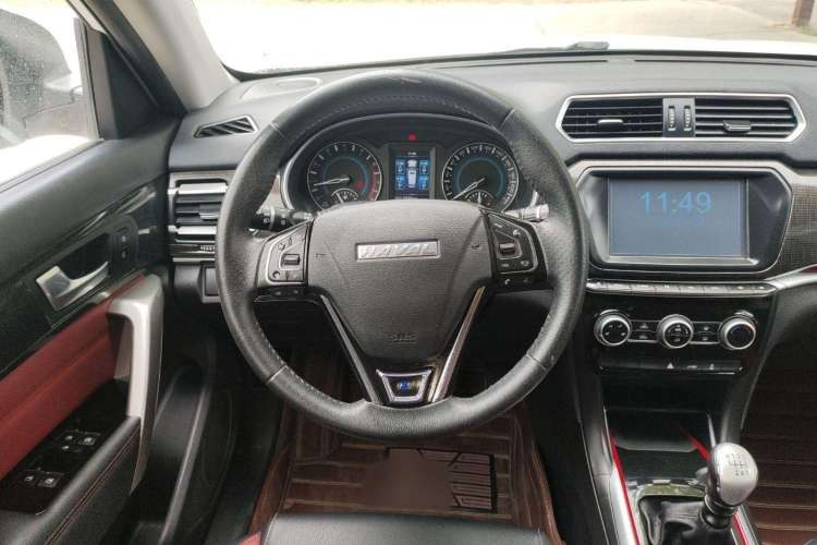 Used Haval H2 2017 Blue Label 1.5T Manual Two-Wheel Drive Elite Model
