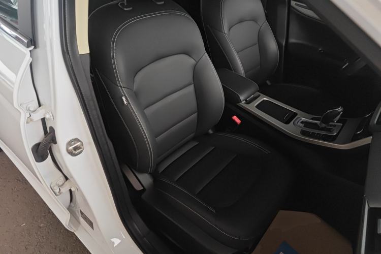 Used Geely Auto Emgrand GL 2017 1.8L DCT Elite Model
