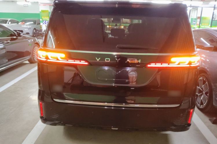 Used VOYAH Dream 2022 0-Emission Version Plus Intelligent Driving Package 475 km