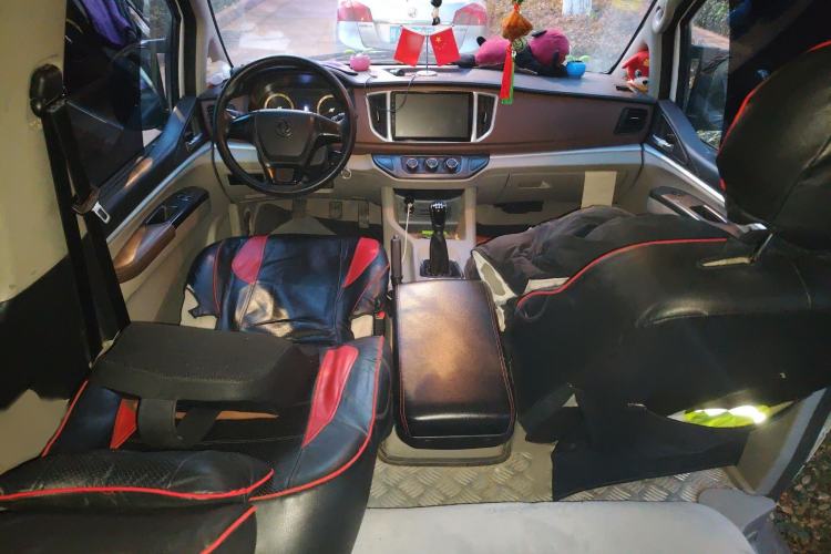 Used FORTHING Lingzhi 2019 M5L 1.6L 7-Seater Exclusive Model China VI Standard