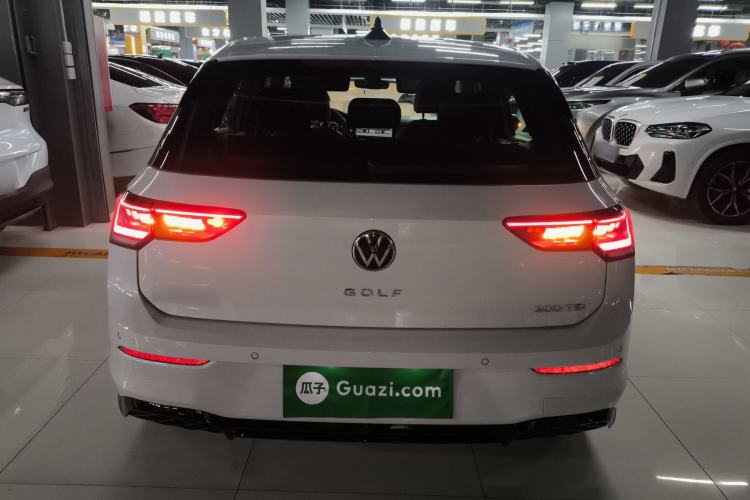 Used Volkswagen Golf 2025 300TSI R-Line