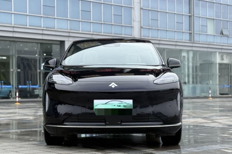 Used  HT 2023 670 Rear-Drive Ultra-High-Voltage NDA Version