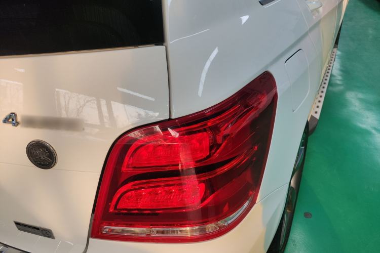 Used Mercedes-Benz GLK-Class 2015 GLK 260 4MATIC Fashion Edition Ultimate Version
