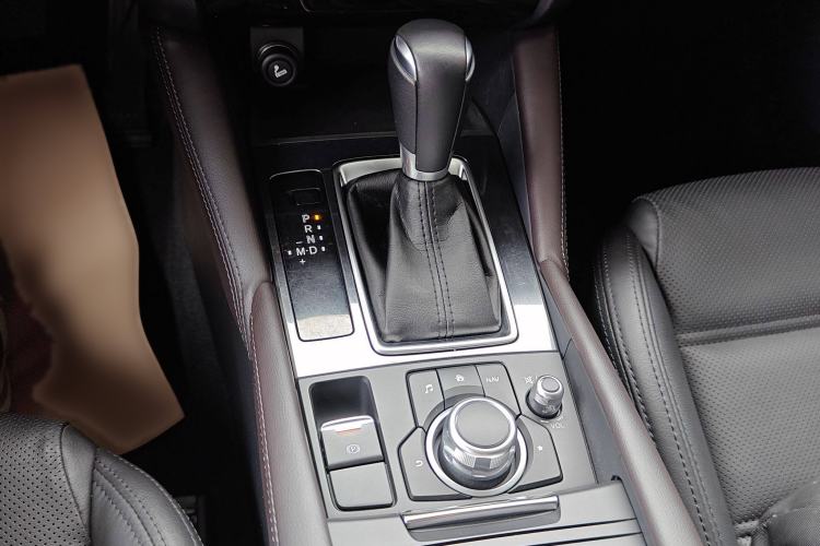 Used Mazda Atenza 2017 2.5L Blue Sky Prestige Edition
