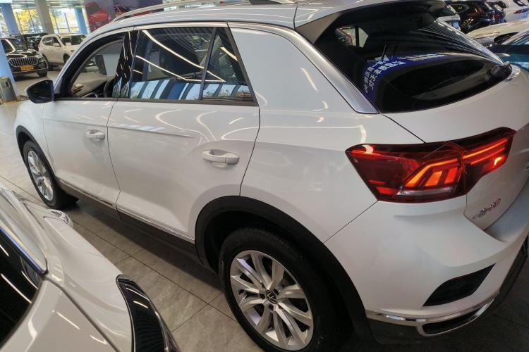 Used Volkswagen T-ROC 2022 280TSI DSG Two-Wheel Drive Elite PLUS