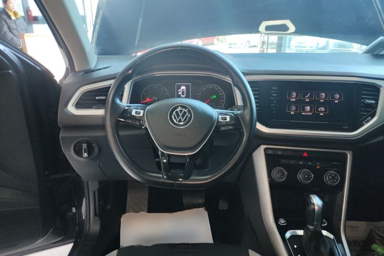 Used Volkswagen T-ROC 2022 280TSI DSG Two-Wheel Drive Elite PLUS
